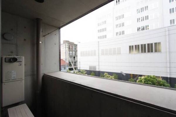 ＊302号室参照
