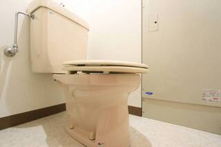 綺麗なトイレットルームです。