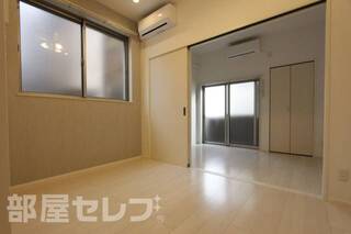 101号室の写真を参照
