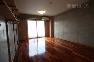 ※8B号室内装写真参照