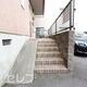 玄関前のスペースです。