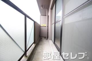 日当たりの良いベランダ。