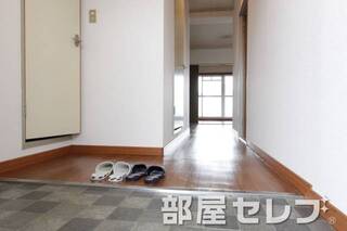 玄関口。