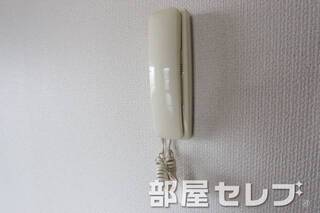 インターホン。