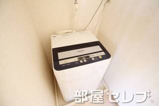 室内洗濯機置き場。