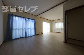 広いリビング。