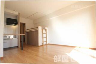 ※別の部屋の写真を流用しています。
