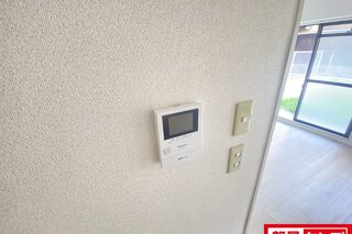 インターホンです