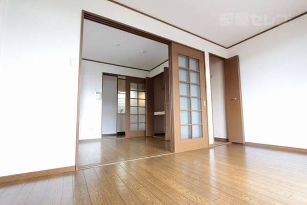 光溢れるお部屋です