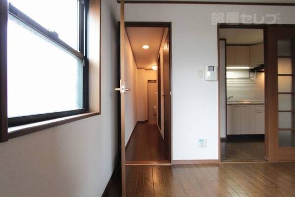 自分だけの素敵なお部屋にしましょう