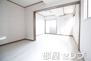 ダイニングルーム。