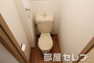 清潔感あるトイレです。