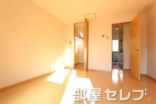 明るいお部屋です。