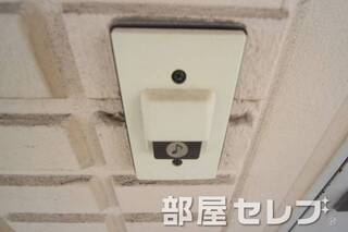 チャイム。