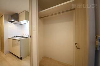 階数によって色味が違う可能性があります。