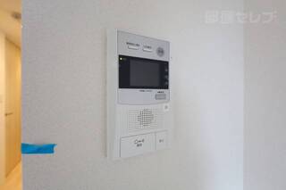 階数によって色味が違う可能性があります。