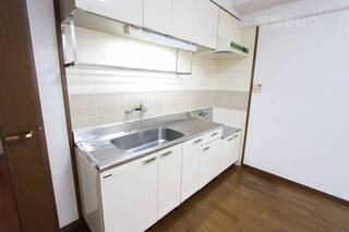 写真は別の部屋です