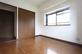写真は別の部屋です