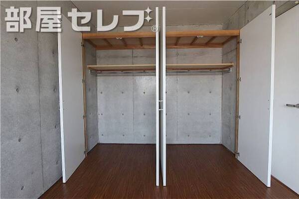 たっぷり入る収納スペースです。