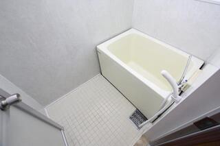 お風呂で疲れを癒して下さい。