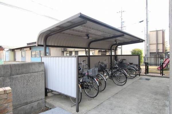 ※101号室内装写真参照