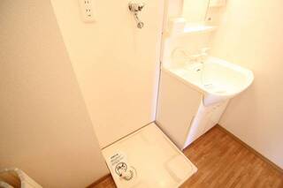 写真は別のお部屋のものです。