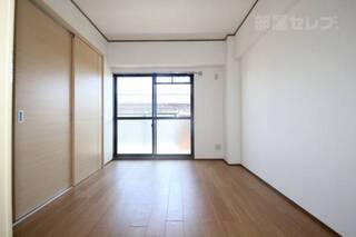 光溢れるお部屋です