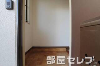 玄関口。