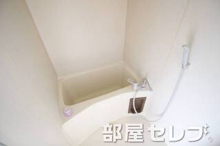 お風呂もきれいにしています。