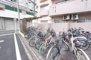 駐輪場です