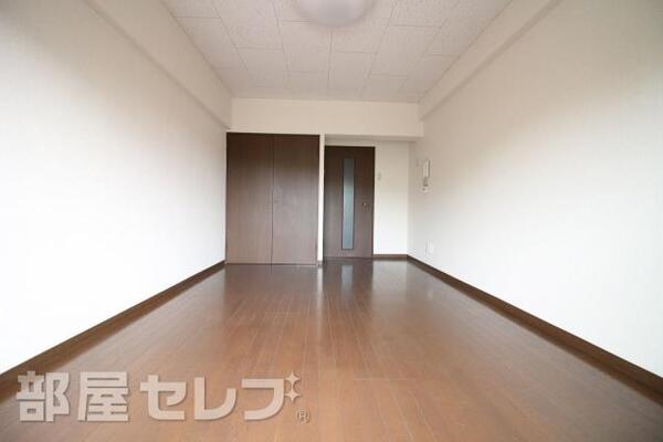 窓際からの写真です。