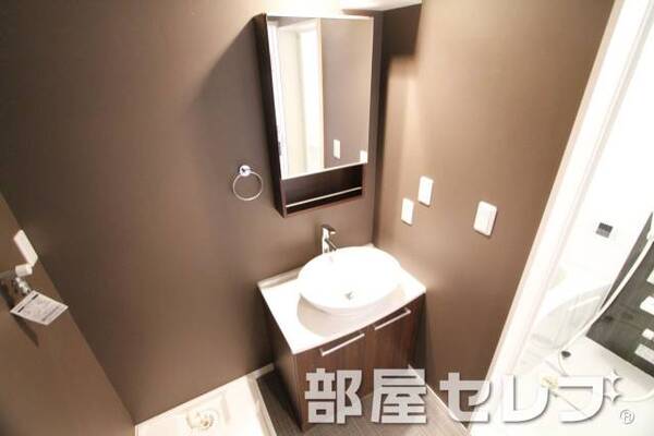 デザイン洗面台。イメージ写真