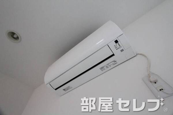 冷暖房エアコン。イメージ写真