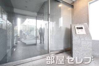オートロック完備です。