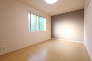 日当たりがよく明るいお部屋です。