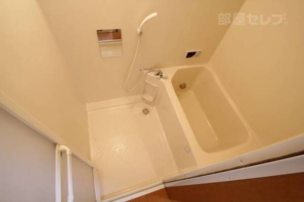 追焚機能付のバスルームです