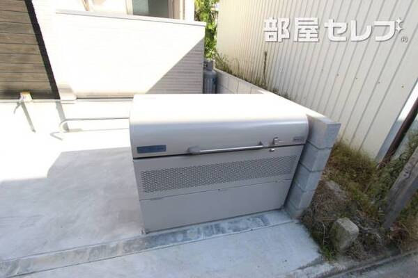 101号室