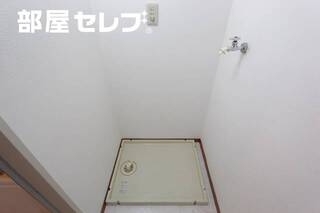 室内洗濯機置き場。