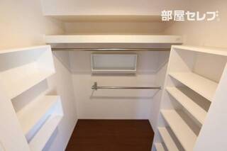※201号室の写真になります。