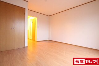 広々８帖の洋室