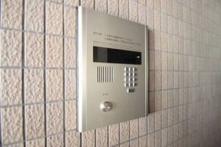 コレで安心。オートロックです。