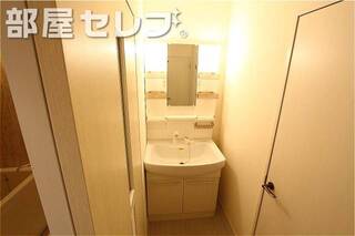 洗髪洗面化粧台いいですね。