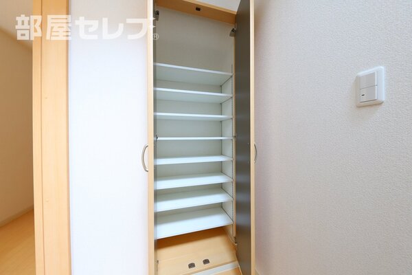 室内洗濯機置き場です。
