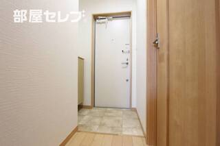 ※階によりアクセントクロスが異なります。（302号室写真）