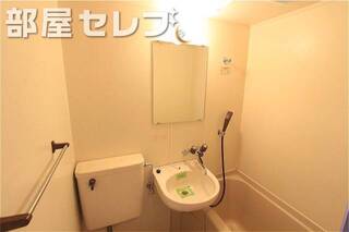洗面台完備です。