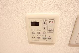 浴室乾燥機付きです