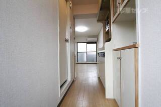 写真は207号室です