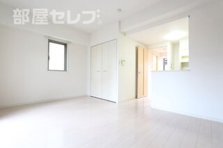 クリーニング中ですがリフォーム入ります。
