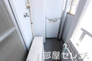 洗濯機置場はこちら。