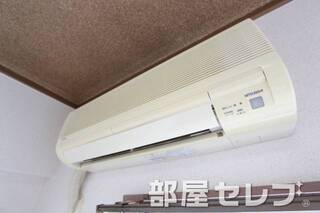 冷暖房完備でいつでも快適です。